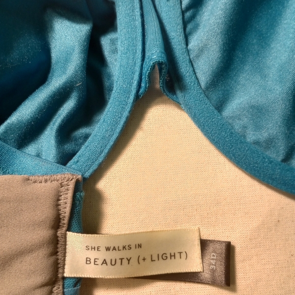 She Walks In Beauty (+ Light), True & Co. Underwire, Unpadded Bra Teal 34D - Picture 5 of 5